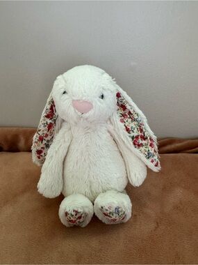 Jellycat SMALL Cream Blossom Bunny (retired)